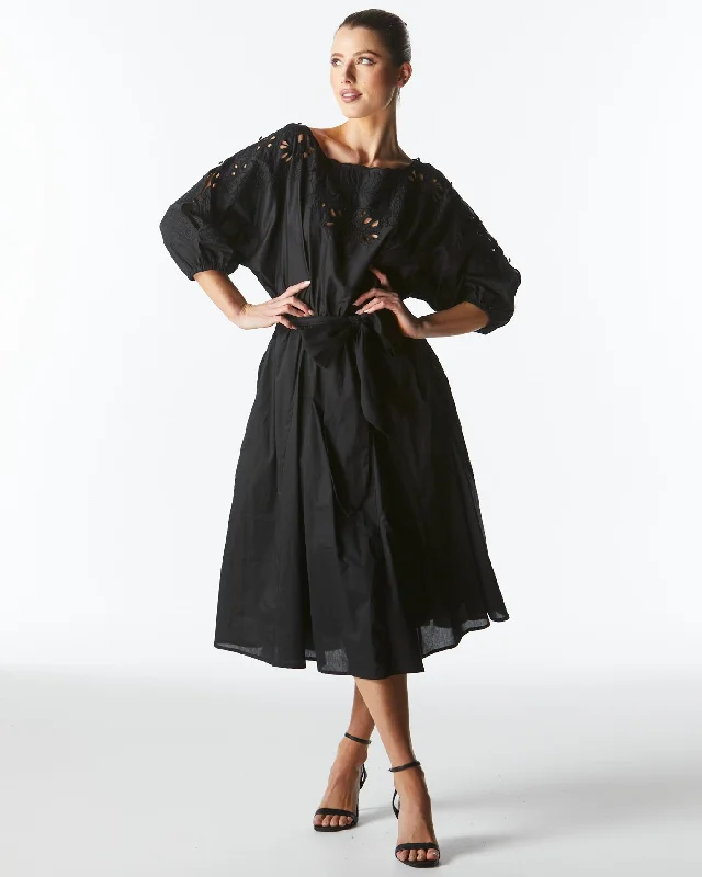 Women's Apparel And Garments Fate Lily Pond Embroidered Dress Black