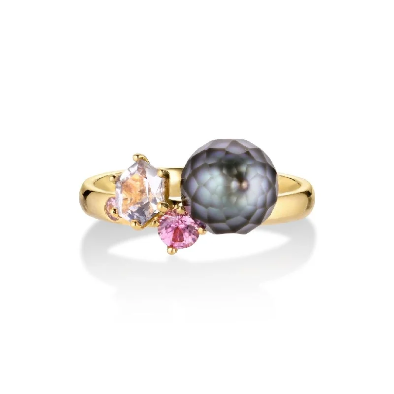 Accessorize For Less – Luxury Jewelry At Affordable Prices Jalaya 18K Gold Ring w. Pearl & Sapphires Accessorize For Less – Luxury Jewelry At Affordable Prices Jalaya 18K Gold Ring w. Pearl & Sapphires