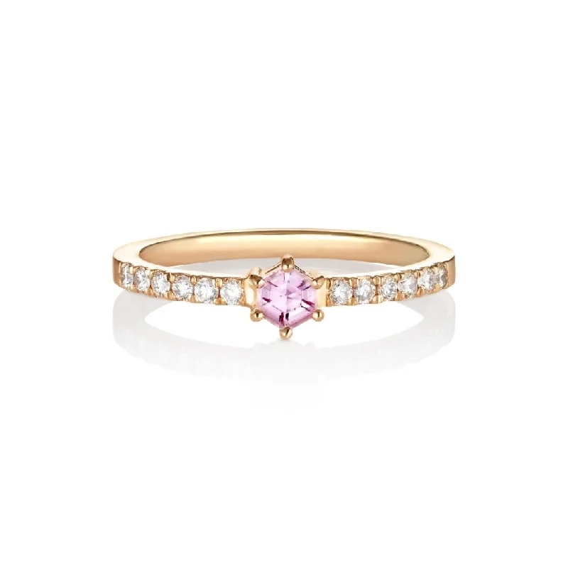 Jewelry Flash Sale – Stylish Designs At Unbeatable Rates Sulu 18K Rosegold Ring w. Diamonds & Sapphire Jewelry Flash Sale – Stylish Designs At Unbeatable Rates Sulu 18K Rosegold Ring w. Diamonds & Sapphire