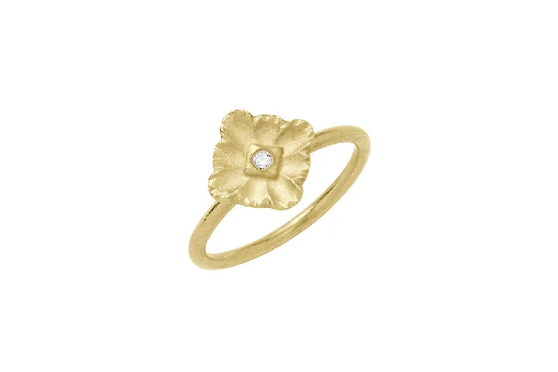 The Perfect Jewelry Piece At The Perfect Price Lace 18K Gold Ring w. Diamond