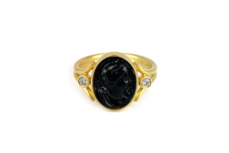 Handcrafted Jewelry Sale – Unique Designs At Low Prices Noir 'Camé' 18K Gold Ring w. Diamond & Jet Stone Handcrafted Jewelry Sale – Unique Designs At Low Prices Noir 'Camé' 18K Gold Ring w. Diamond & Jet Stone