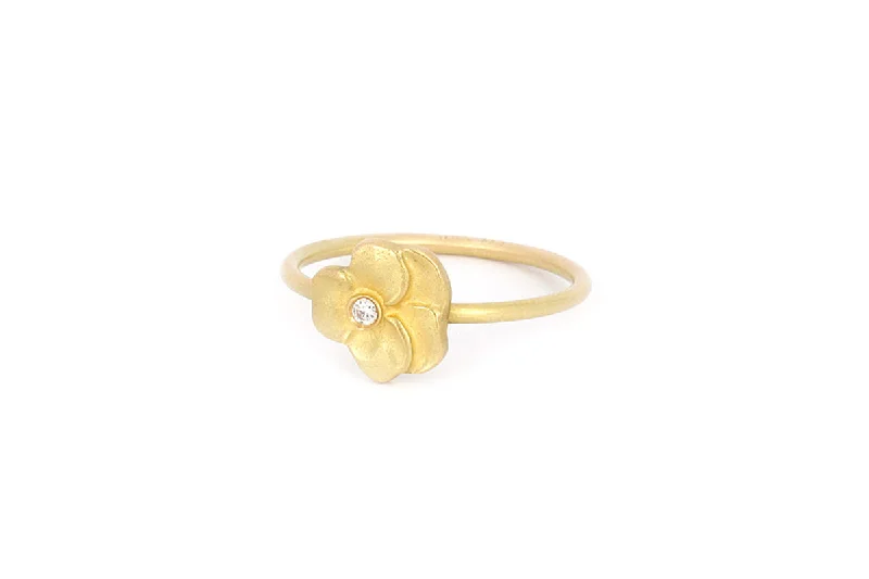 Huge Markdowns On Premium Jewelry Styles Pansy 18K Gold Ring w. Diamond