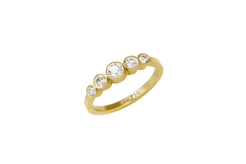 Last Chance To Grab Your Favorite Jewelry At A Discount Stella bold 18K Gold Ring w. Diamond Last Chance To Grab Your Favorite Jewelry At A Discount Stella bold 18K Gold Ring w. Diamond