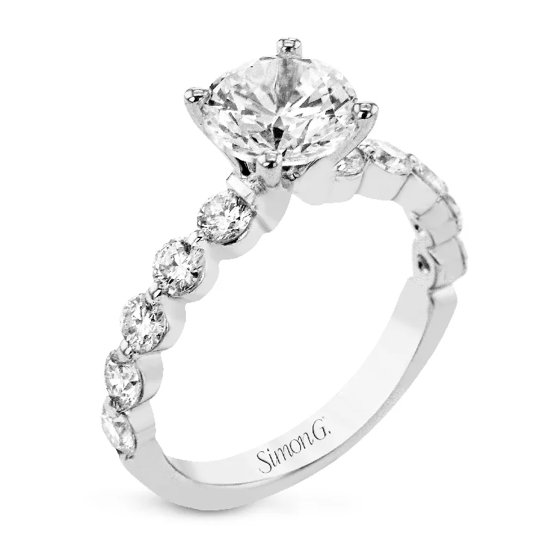 Limited-Time Jewelry Sale – Elegant Styles At Less Round-Cut Engagement Ring In 18k Gold With Diamonds Limited-Time Jewelry Sale – Elegant Styles At Less Round-Cut Engagement Ring In 18k Gold With Diamonds