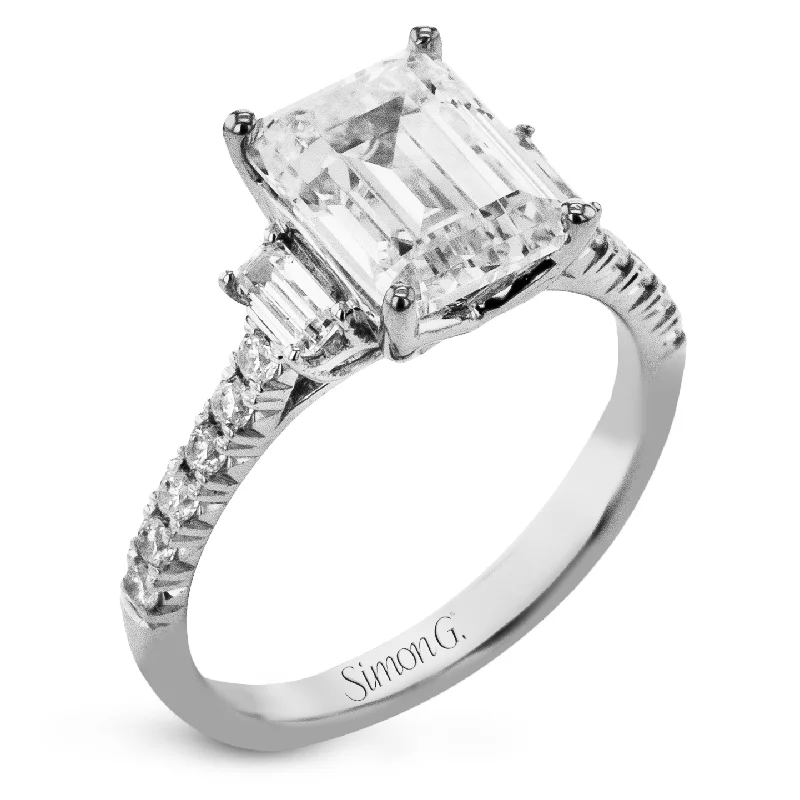 Seasonal Jewelry Deals – Elevate Your Style Emerald-cut Three-stone Engagement Ring in 18k Gold with Diamonds Seasonal Jewelry Deals – Elevate Your Style Emerald-cut Three-stone Engagement Ring in 18k Gold with Diamonds