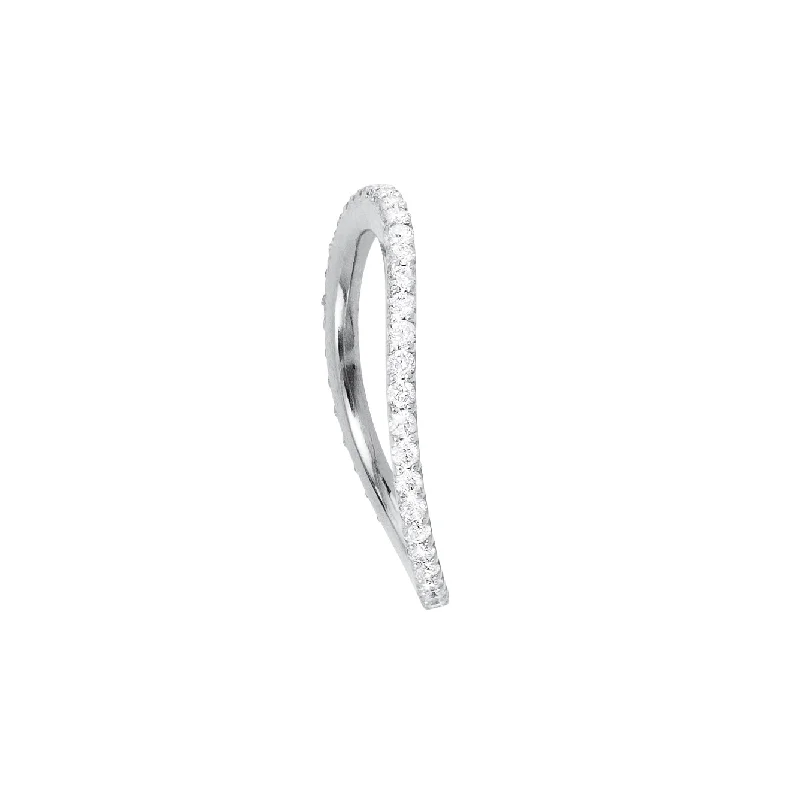 Luxury Handcrafted Jewelry For Elegant Looks Love Bands Curved 18K Whitegold Ring w. Diamonds