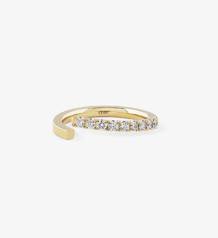 Luxury Jewelry Without The Luxury Price Tag Diamond Line Twisted Ring 0.30