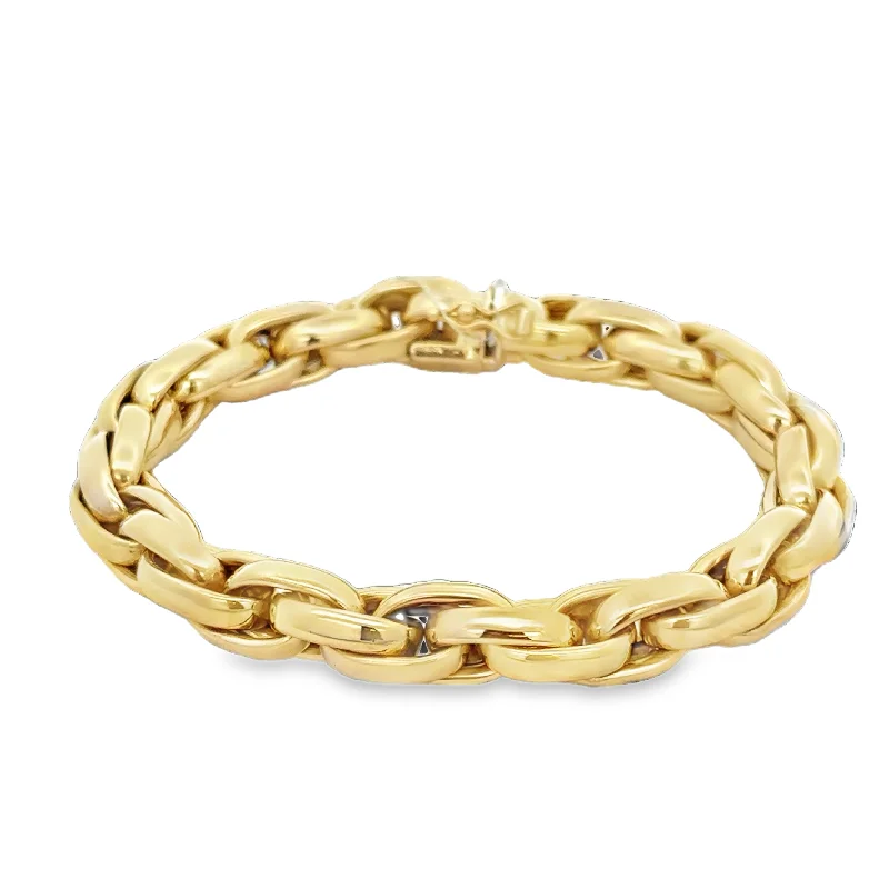 Affordable Luxury Jewelry For Every Occasion Oval Link Fashion Bracelet in 18k Yellow Gold Affordable Luxury Jewelry For Every Occasion Oval Link Fashion Bracelet in 18k Yellow Gold
