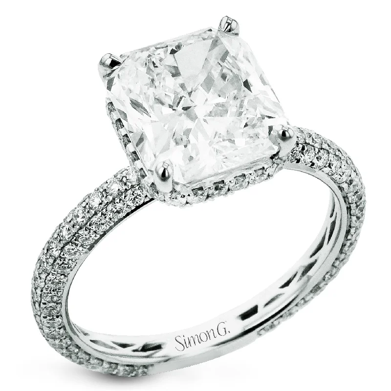 Bohemian-Inspired Jewelry For Free-Spirited Fashion Princess-cut Hidden Halo Engagement Ring in 18k Gold with Diamonds Bohemian-Inspired Jewelry For Free-Spirited Fashion Princess-cut Hidden Halo Engagement Ring in 18k Gold with Diamonds