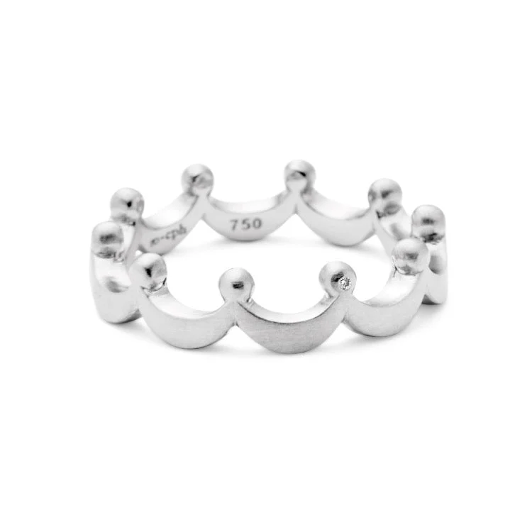 Get The Best Deals On Timeless Jewelry Pieces Royal dots 18K Whitegold Ring w. Diamond Get The Best Deals On Timeless Jewelry Pieces Royal dots 18K Whitegold Ring w. Diamond