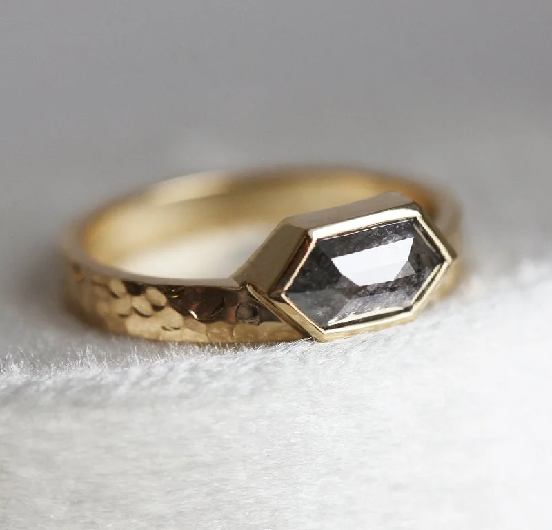 Elegant Jewelry Pieces At Unbelievable Prices Amber Hexagon Salt & Pepper Diamond Ring Elegant Jewelry Pieces At Unbelievable Prices Amber Hexagon Salt & Pepper Diamond Ring