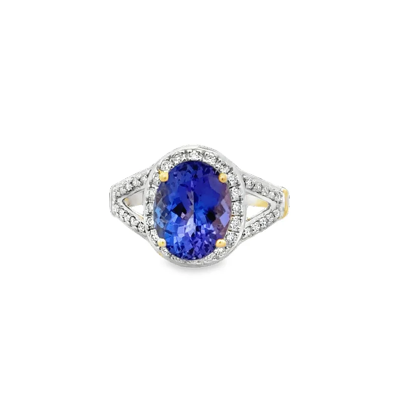 Trending Jewelry Now Available At Exclusive Prices Tanzanite and Diamond Ring in Yellow Gold Trending Jewelry Now Available At Exclusive Prices Tanzanite and Diamond Ring in Yellow Gold