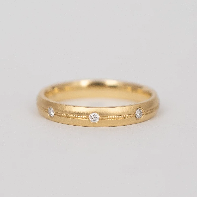Must-Have Jewelry At Unbelievable Discounts White Diamond Eight Point Band
