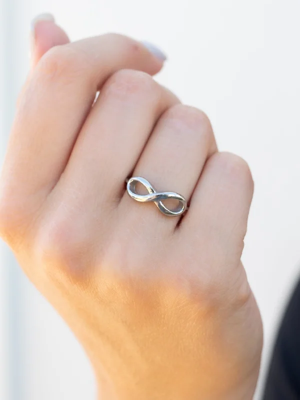 Seasonal Jewelry Sale – Upgrade Your Collection The Details Infinity Ring - Silver