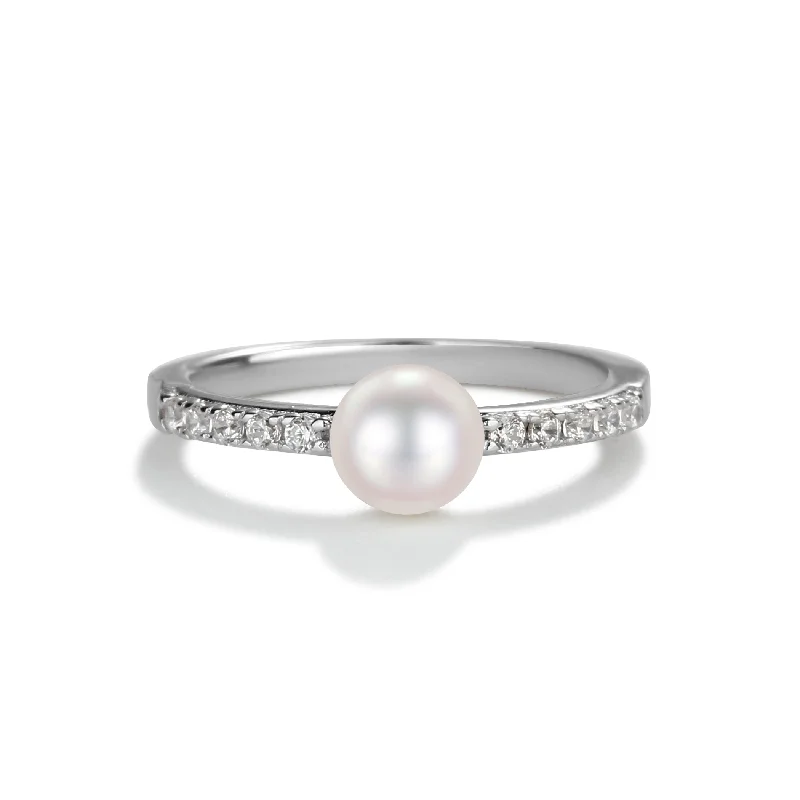 Trendy Minimalist Jewelry For Everyday Wear Sterling Silver Pearl Baby Ring with CZs for Kids Trendy Minimalist Jewelry For Everyday Wear Sterling Silver Pearl Baby Ring with CZs for Kids