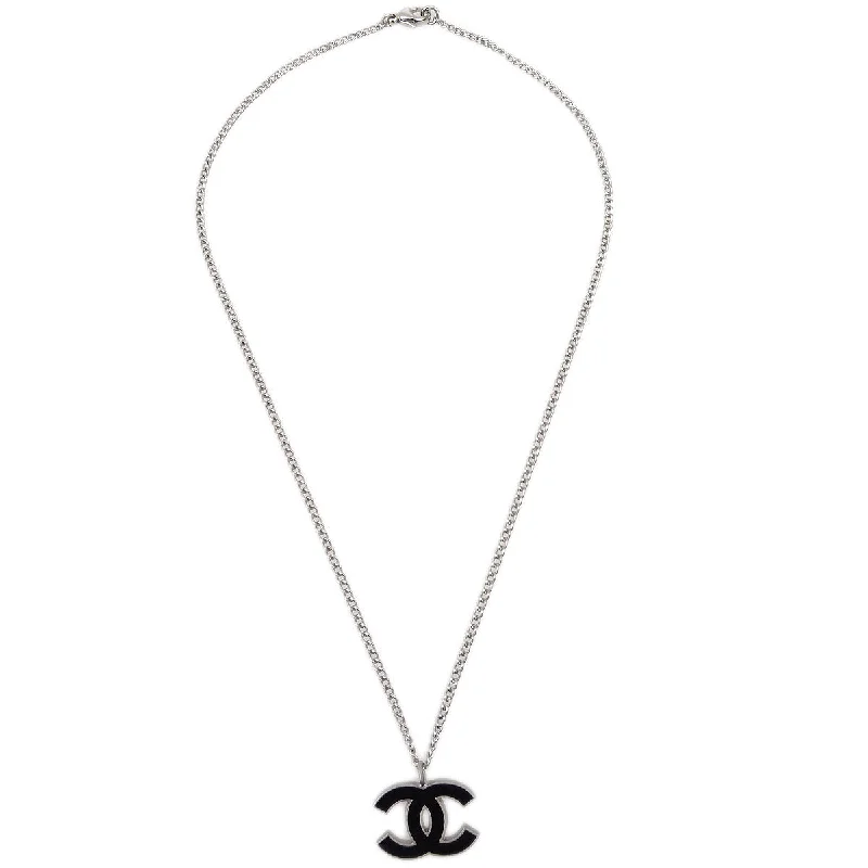 Trending Jewelry Styles Now At Limited-Time Discounts Chanel Silver Chain Necklace Pendant 06P Trending Jewelry Styles Now At Limited-Time Discounts Chanel Silver Chain Necklace Pendant 06P