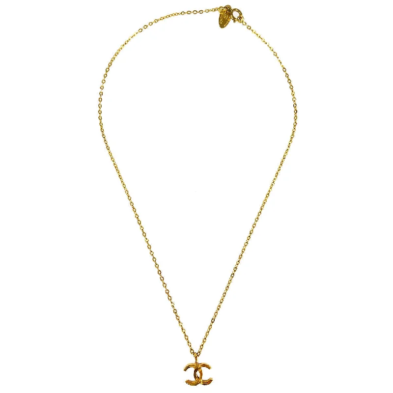Trending Jewelry Styles Now At Limited-Time Discounts Chanel Mini CC Chain Pendant Necklace Gold 376 Trending Jewelry Styles Now At Limited-Time Discounts Chanel Mini CC Chain Pendant Necklace Gold 376