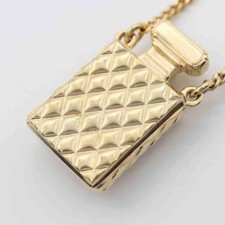 Seasonal Jewelry Deals – Elevate Your Style Chanel Perfume Bottle GP Rhinestone Faux Pearl Necklace Seasonal Jewelry Deals – Elevate Your Style Chanel Perfume Bottle GP Rhinestone Faux Pearl Necklace