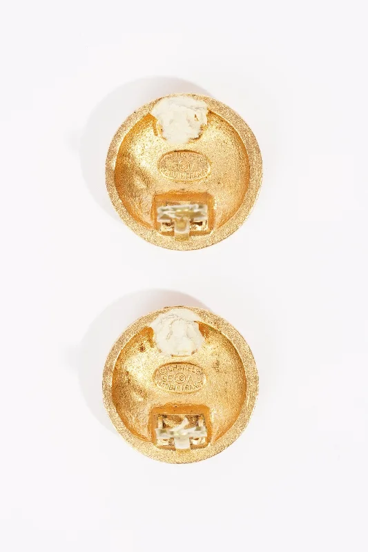 Big Savings On Your Favorite Jewelry Pieces Chanel Round Logo Earrings Gold Gold Plated Big Savings On Your Favorite Jewelry Pieces Chanel Round Logo Earrings Gold Gold Plated