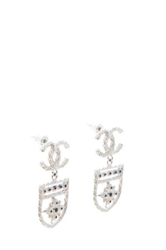 Trendy And Classic Jewelry Now At Reduced Prices Chanel Silver Shield Detail Dangle CC Logo Earrings Trendy And Classic Jewelry Now At Reduced Prices Chanel Silver Shield Detail Dangle CC Logo Earrings