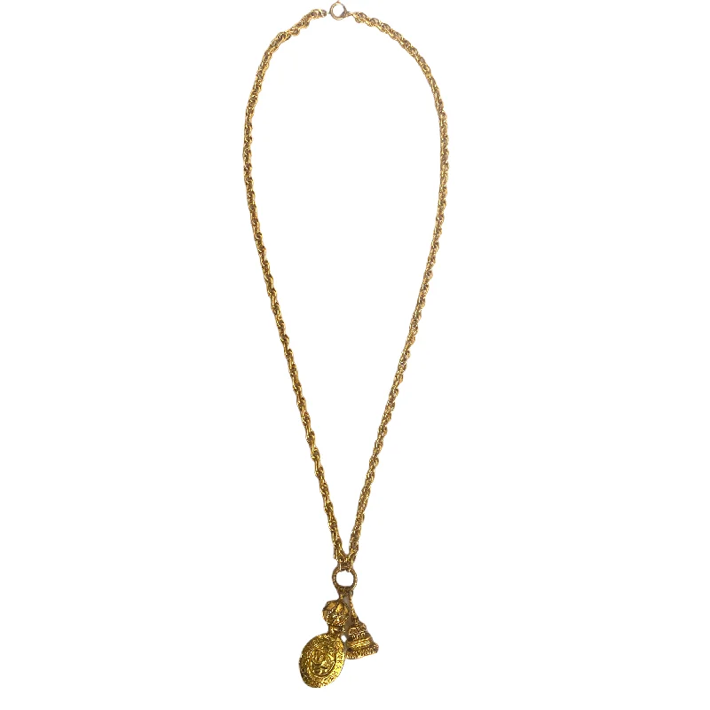 Limited-Stock Jewelry Sale – Once It's Gone, It's Gone Chanel vintage chain long necklace with pendants - 1990s Limited-Stock Jewelry Sale – Once It's Gone, It's Gone Chanel vintage chain long necklace with pendants - 1990s
