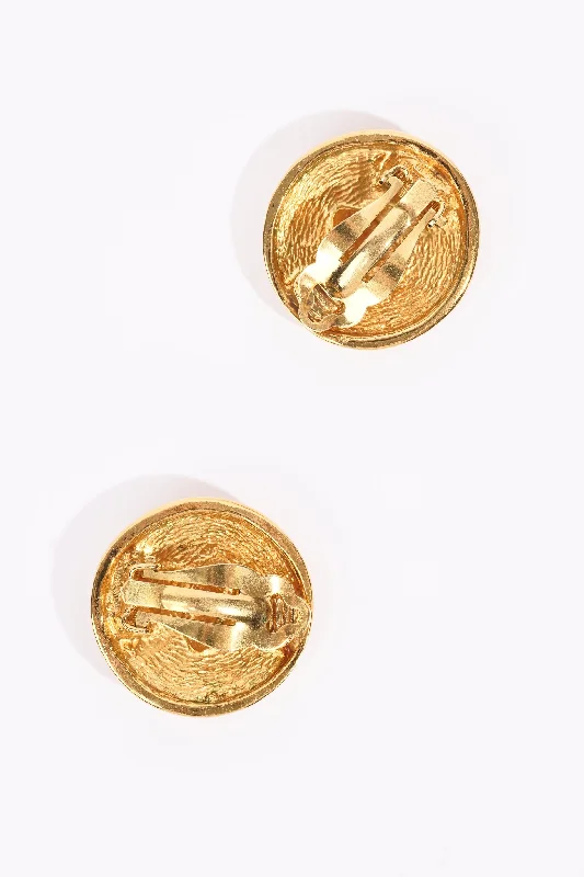 Get The Best Deals On Timeless Jewelry Pieces Chanel Womens Vintage Gripoux Earrings Gold Get The Best Deals On Timeless Jewelry Pieces Chanel Womens Vintage Gripoux Earrings Gold