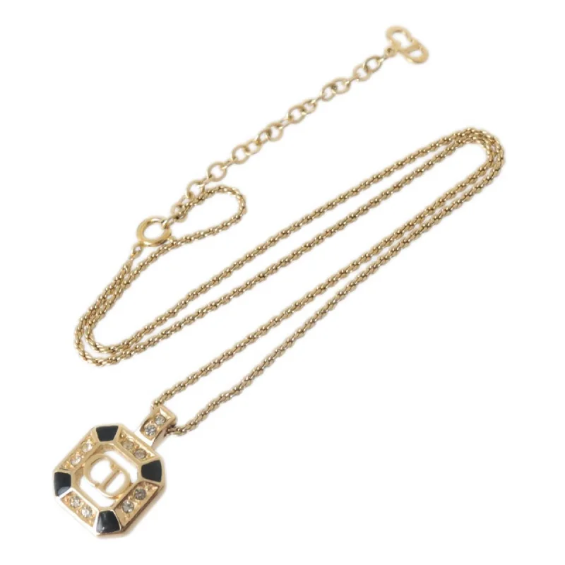 Jewelry Deals That Outshine The Rest Christian Dior Necklace with octagon type top Ladies Jewelry Deals That Outshine The Rest Christian Dior Necklace with octagon type top Ladies