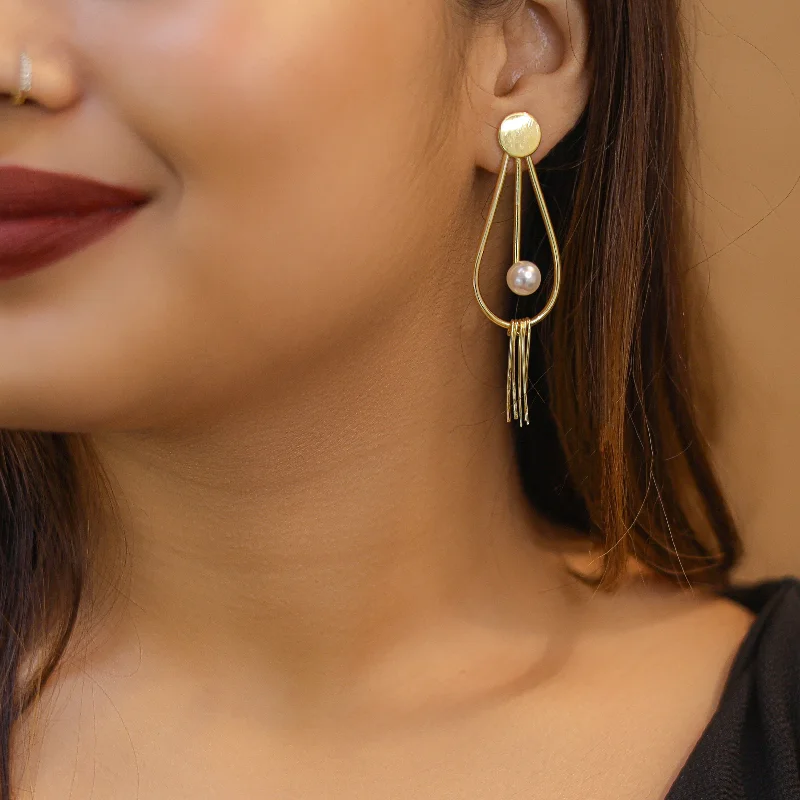 The Biggest Jewelry Sale Of The Year Is Here Golden Drop Pearl Fringes Earring