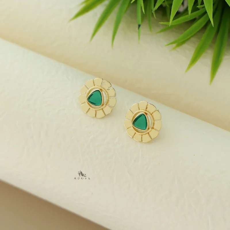 Exclusive Jewelry Sale – Limited-Time Discounts Golden Flower Triangle Glossy Earring Exclusive Jewelry Sale – Limited-Time Discounts Golden Flower Triangle Glossy Earring