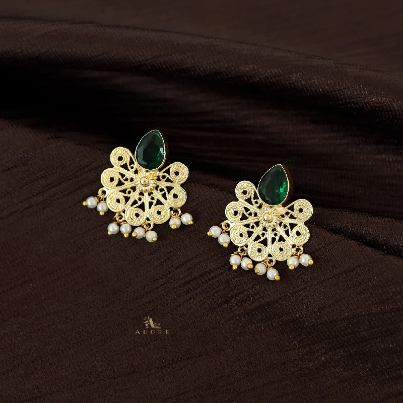 Modern Statement Jewelry For Bold Styling Golden Glossy Drop Pearl Cluster Earring