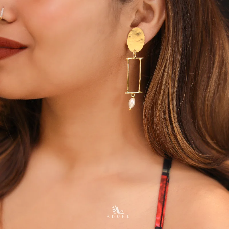 Personalized Engraved Jewelry For Meaningful Gifts Golden Oval Hammered Rectangle Pearl Earring Personalized Engraved Jewelry For Meaningful Gifts Golden Oval Hammered Rectangle Pearl Earring