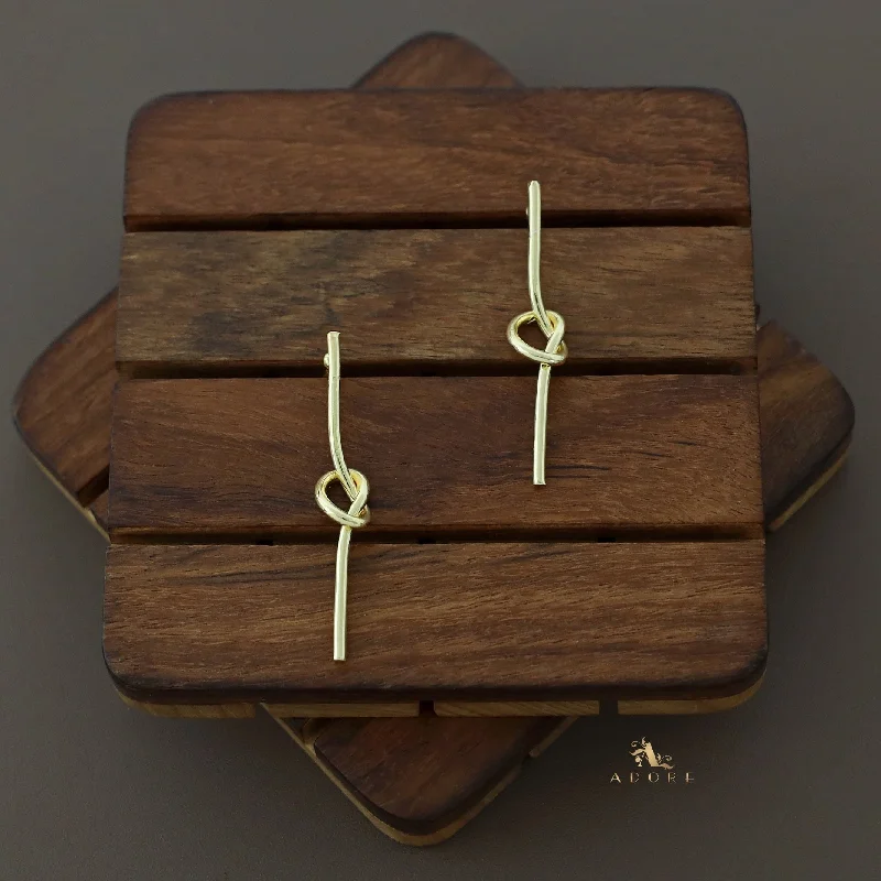 Jewelry Clearance – Final Chance To Save Big Hilda Golden Knot Earring