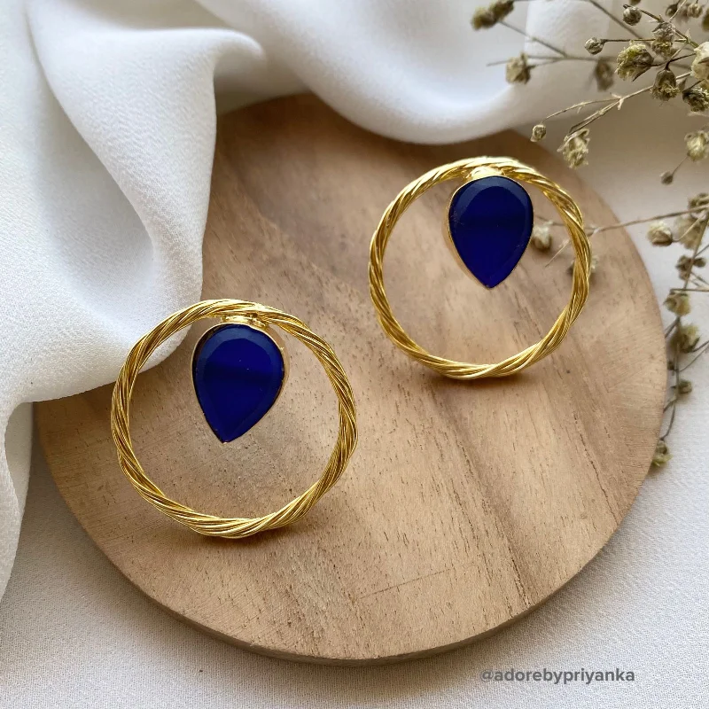 Shop High-Quality Jewelry At Jaw-Dropping Discounts Spiral Pear Earring