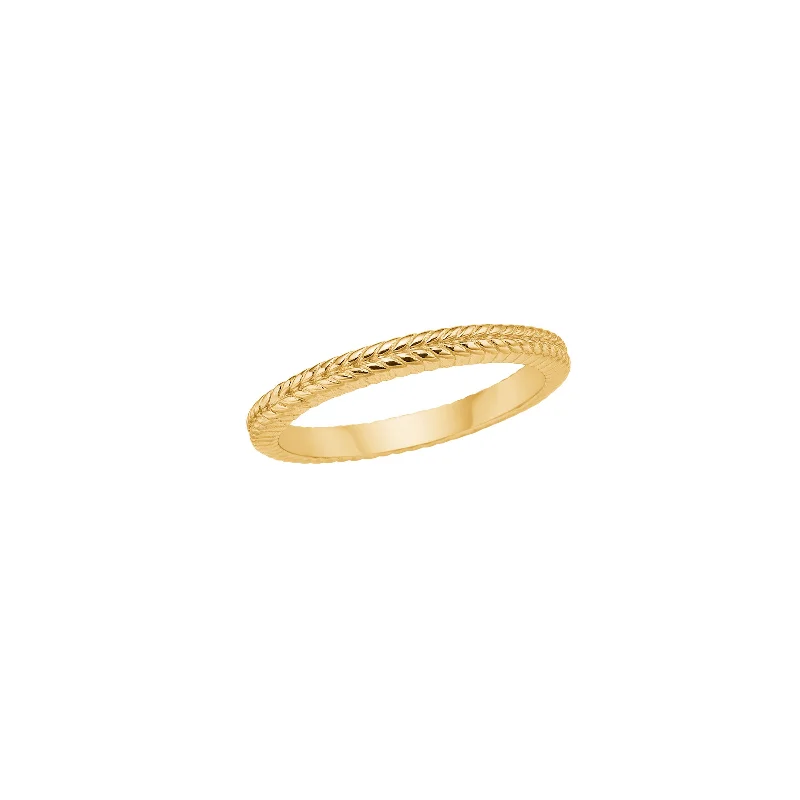 Celebrate Every Occasion With Sparkling Savings 18K Gold Plated Ring w. Herringbone details Celebrate Every Occasion With Sparkling Savings 18K Gold Plated Ring w. Herringbone details