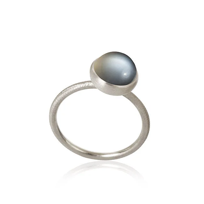 Exclusive Jewelry Bundles At Discounted Prices Small Pacific Silver Ring w. Grey Moonstone Exclusive Jewelry Bundles At Discounted Prices Small Pacific Silver Ring w. Grey Moonstone
