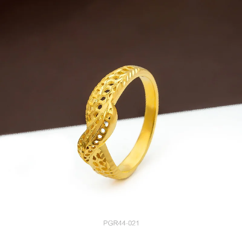 Dazzle In Elegance With Our Biggest Jewelry Sale GOLDEN RING PGR44-021