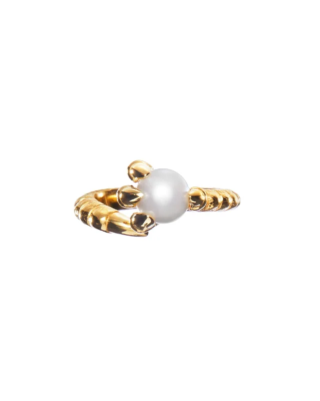 Discover Unique Jewelry With Special Limited-Time Offers Claw Gold Plated Ring w. Pearl
