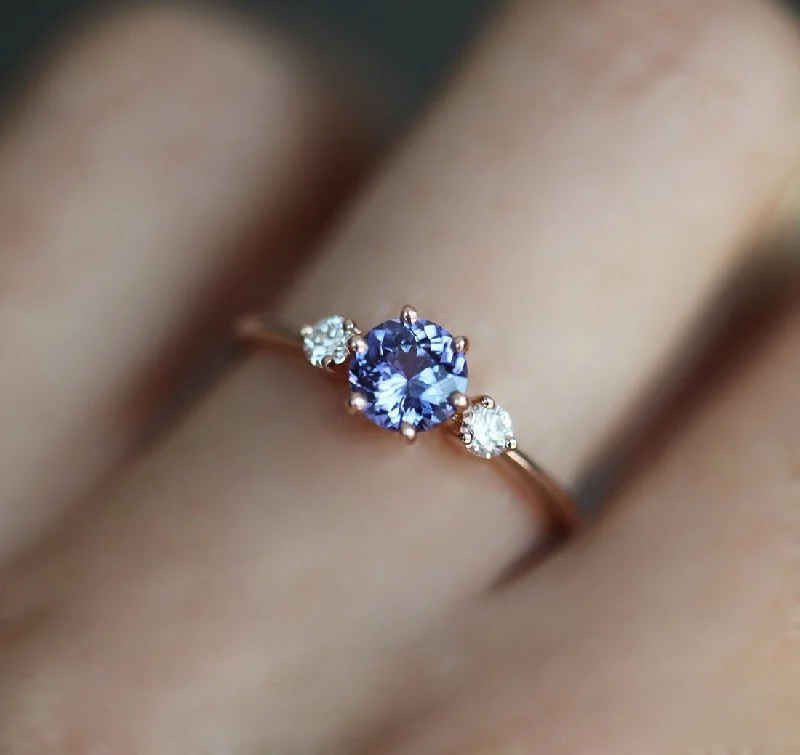 Delicate Crystal Jewelry For Sophisticated Charm Kelly Round Sapphire Diamond Ring