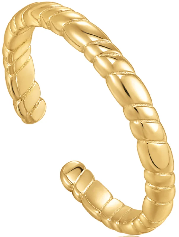 The Perfect Jewelry Piece At The Perfect Price Smooth Twist Thin Band Ring