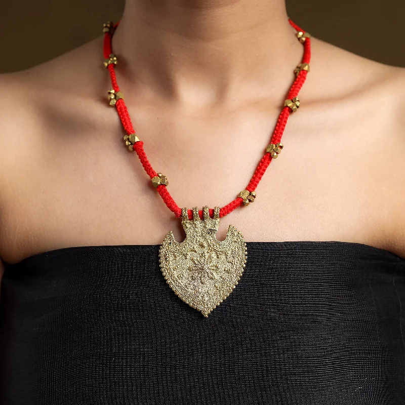 Trending Jewelry Styles Now At Limited-Time Discounts Tribal Odisha Dokra Threadwork Pendant Necklace Trending Jewelry Styles Now At Limited-Time Discounts Tribal Odisha Dokra Threadwork Pendant Necklace