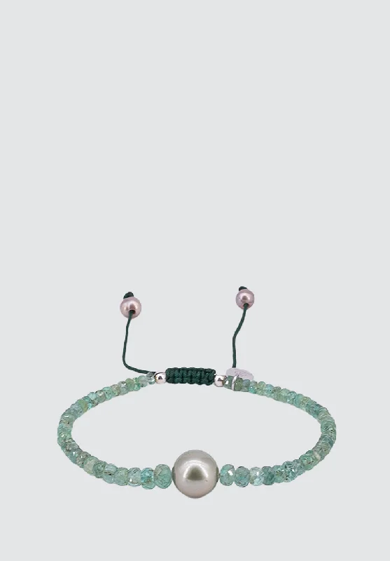 Fashion-Forward Jewelry At Exclusive Discounts Emerald Pearl Bracelet