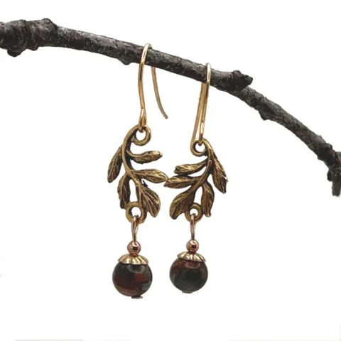 Your Dream Jewelry At Dream Prices Silver Forest Leaf Swag with Poppy Bead Drop Pierced Earrings Your Dream Jewelry At Dream Prices Silver Forest Leaf Swag with Poppy Bead Drop Pierced Earrings