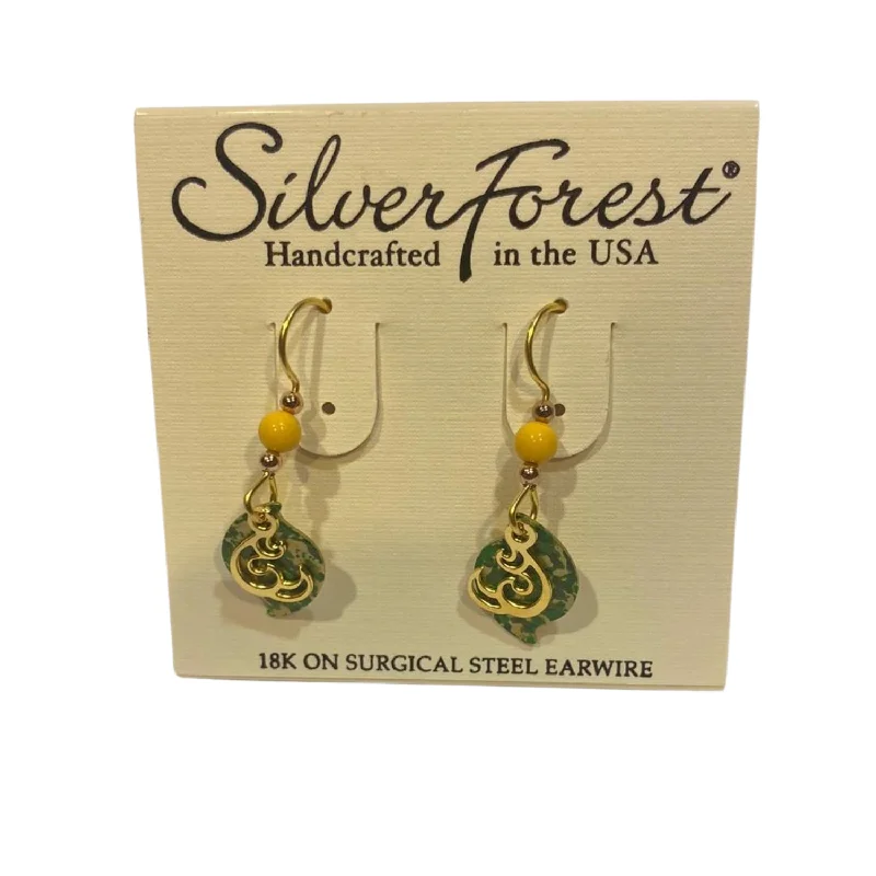 Dazzle In Elegance With Our Biggest Jewelry Sale Silver Forest Open Curl with Green Paisley Earrings Dazzle In Elegance With Our Biggest Jewelry Sale Silver Forest Open Curl with Green Paisley Earrings