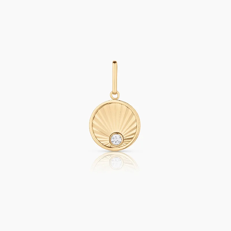 Glamorous Jewelry, Glamorous Deals – Shop Now Birth Of Venus Charm