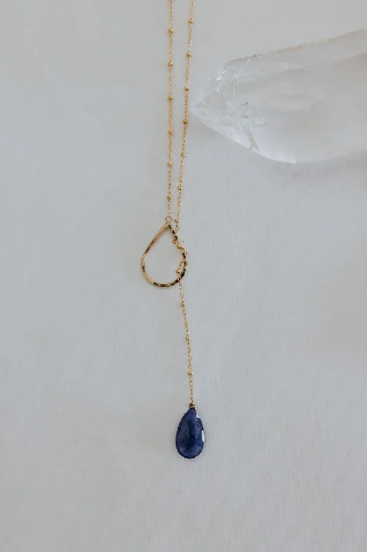 Elevate Your Outfit With Discounted Statement Jewelry Lariat Necklace - Blue Sapphire Elevate Your Outfit With Discounted Statement Jewelry Lariat Necklace - Blue Sapphire