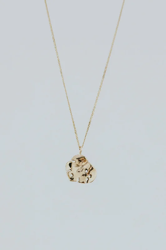 Luxury Jewelry Sale – Elegant Styles At Unbeatable Prices Monstera Leaf Necklace -14k Luxury Jewelry Sale – Elegant Styles At Unbeatable Prices Monstera Leaf Necklace -14k