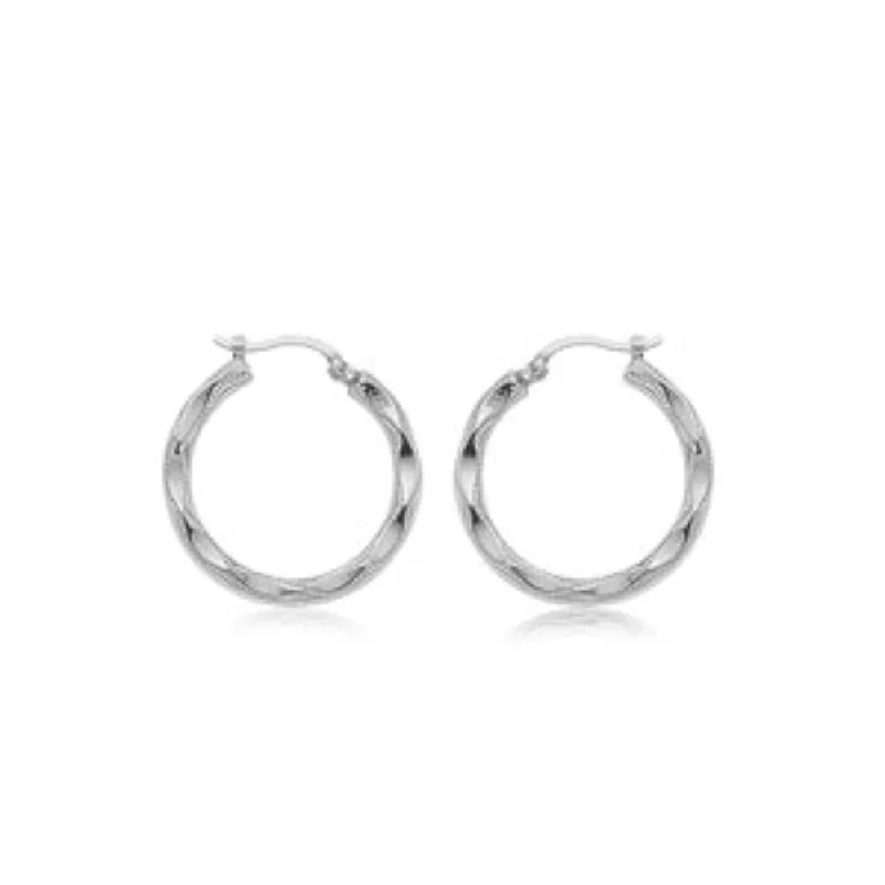 High-End Jewelry, Now More Affordable Than Ever 14k Fancy Scallop Hoops
