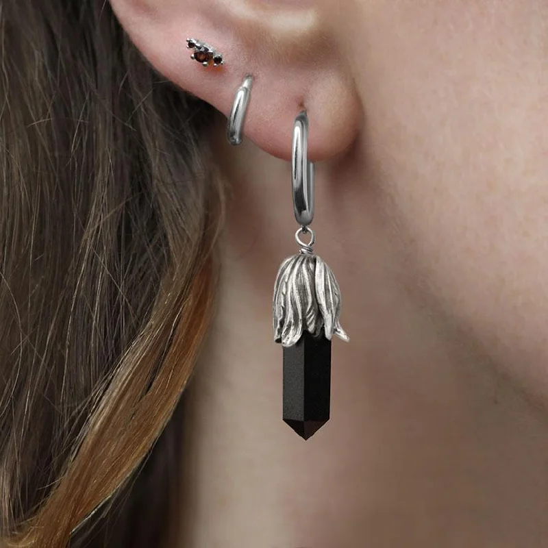 Upgrade Your Jewelry Collection For Less DEATH BLOOM. Black Agate Gemstone Earrings - Silver Upgrade Your Jewelry Collection For Less DEATH BLOOM. Black Agate Gemstone Earrings - Silver
