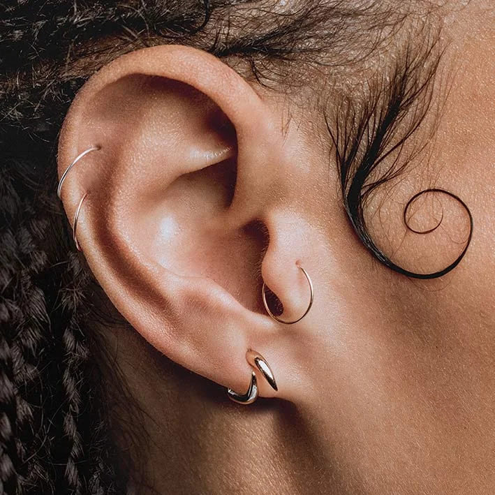 Your Perfect Accessory At The Perfect Price FAWN 2. Two Claw Talon Earrings - Gold