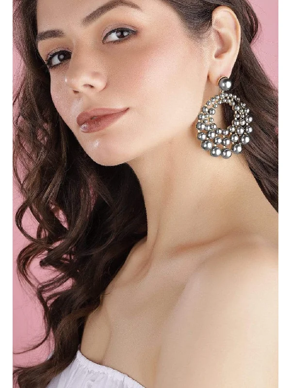Unmissable Jewelry Discounts – Elevate Your Look For Less TOKYO TALKIES X Rubans Gold Plated Handcrafted Grey Pearls Chandbali Earrings Unmissable Jewelry Discounts – Elevate Your Look For Less TOKYO TALKIES X Rubans Gold Plated Handcrafted Grey Pearls Chandbali Earrings